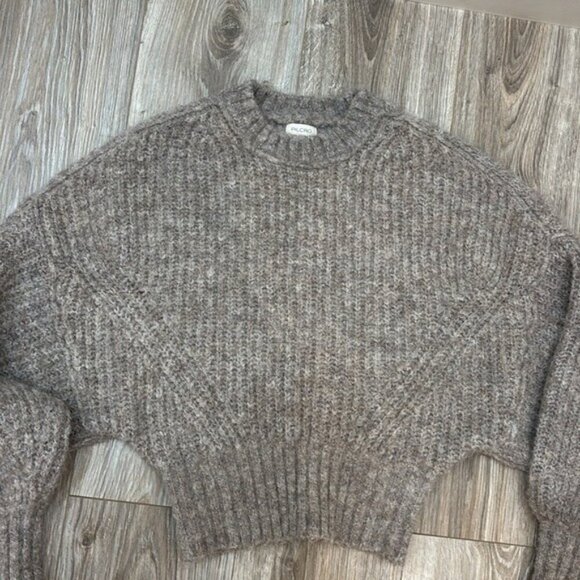 Pilcro Gray  Mauve  Crew Neck Sweater  cropped Classic Knit size Small - Picture 2 of 6